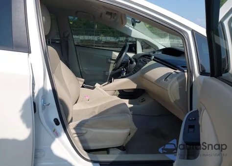 2011 Toyota Prius Two from USA, damaged, VIN JTDKN3DU1B0327759